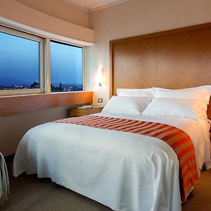 Camera con letto king size